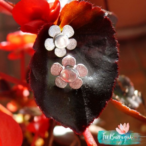 [mi_ferbarraganjoyas_20008] Aretes Flor